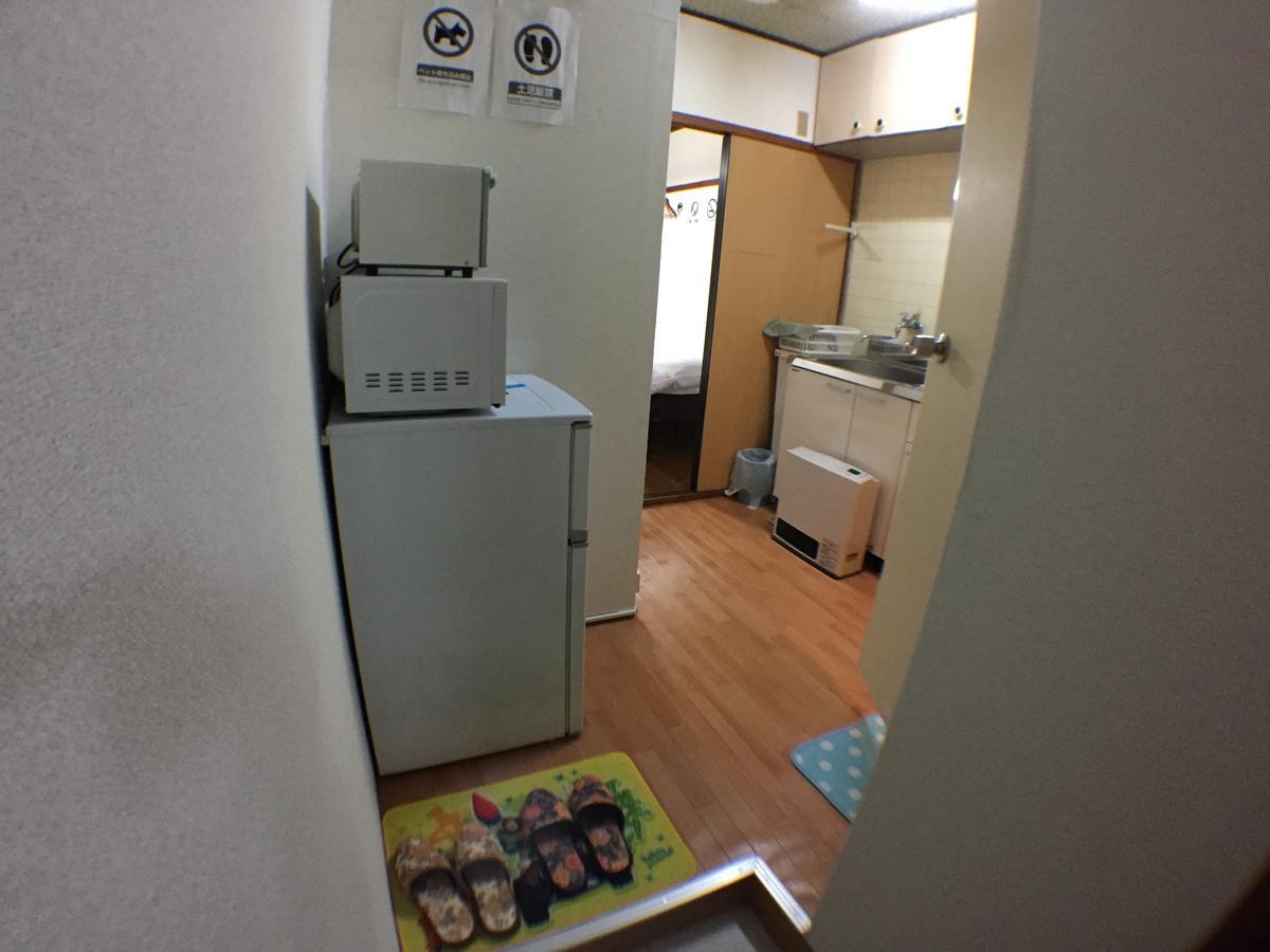 Apartment Kenroku Haitsu 305